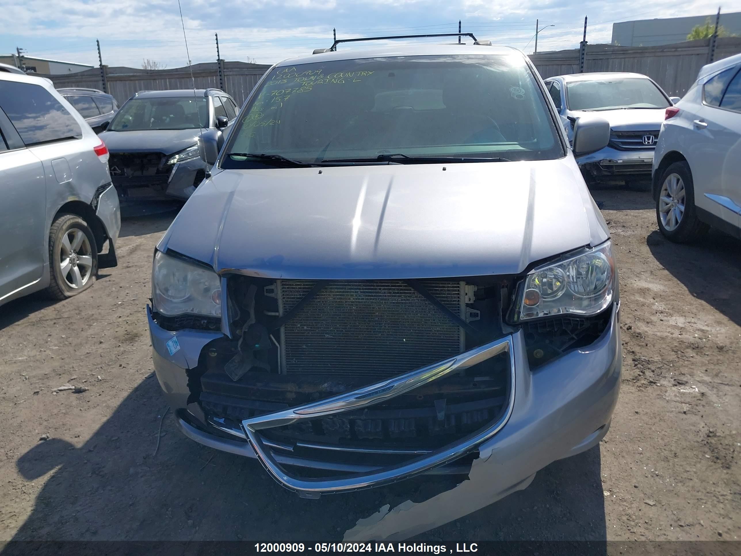 Photo 12 VIN: 2C4RC1CG0DR707785 - CHRYSLER TOWN & COUNTRY 