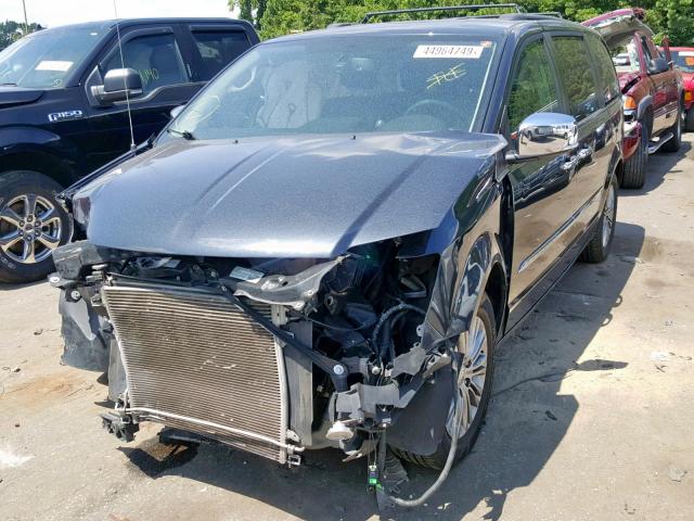 Photo 1 VIN: 2C4RC1CG0ER108421 - CHRYSLER TOWN & COU 