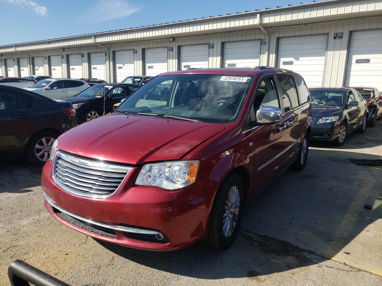 Photo 1 VIN: 2C4RC1CG0ER228199 - CHRYSLER TOWN &AMP COU 