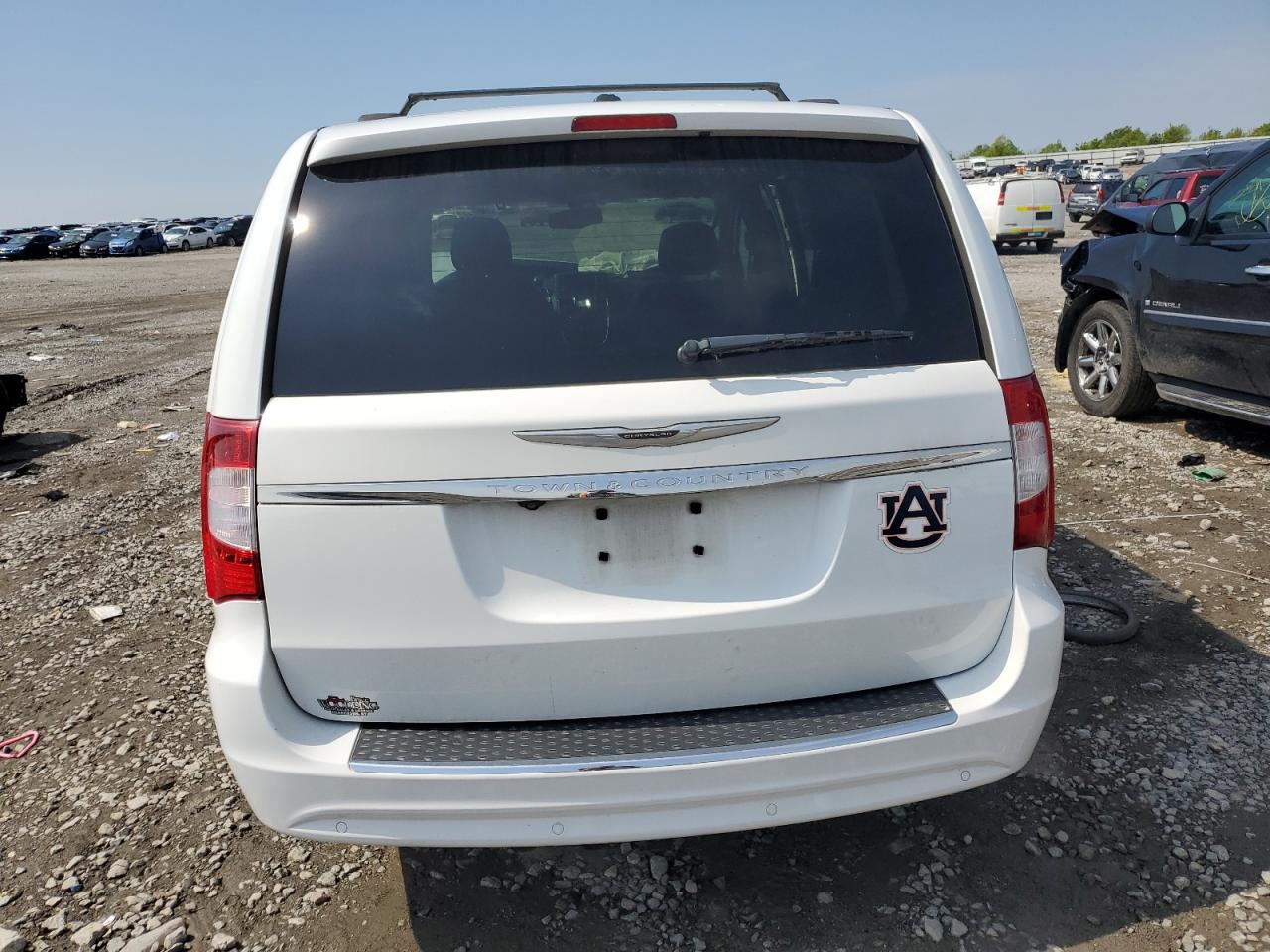 Photo 5 VIN: 2C4RC1CG0ER237467 - CHRYSLER TOWN & COUNTRY 