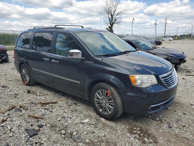 Photo 3 VIN: 2C4RC1CG0ER421422 - CHRYSLER TOWN & COU 