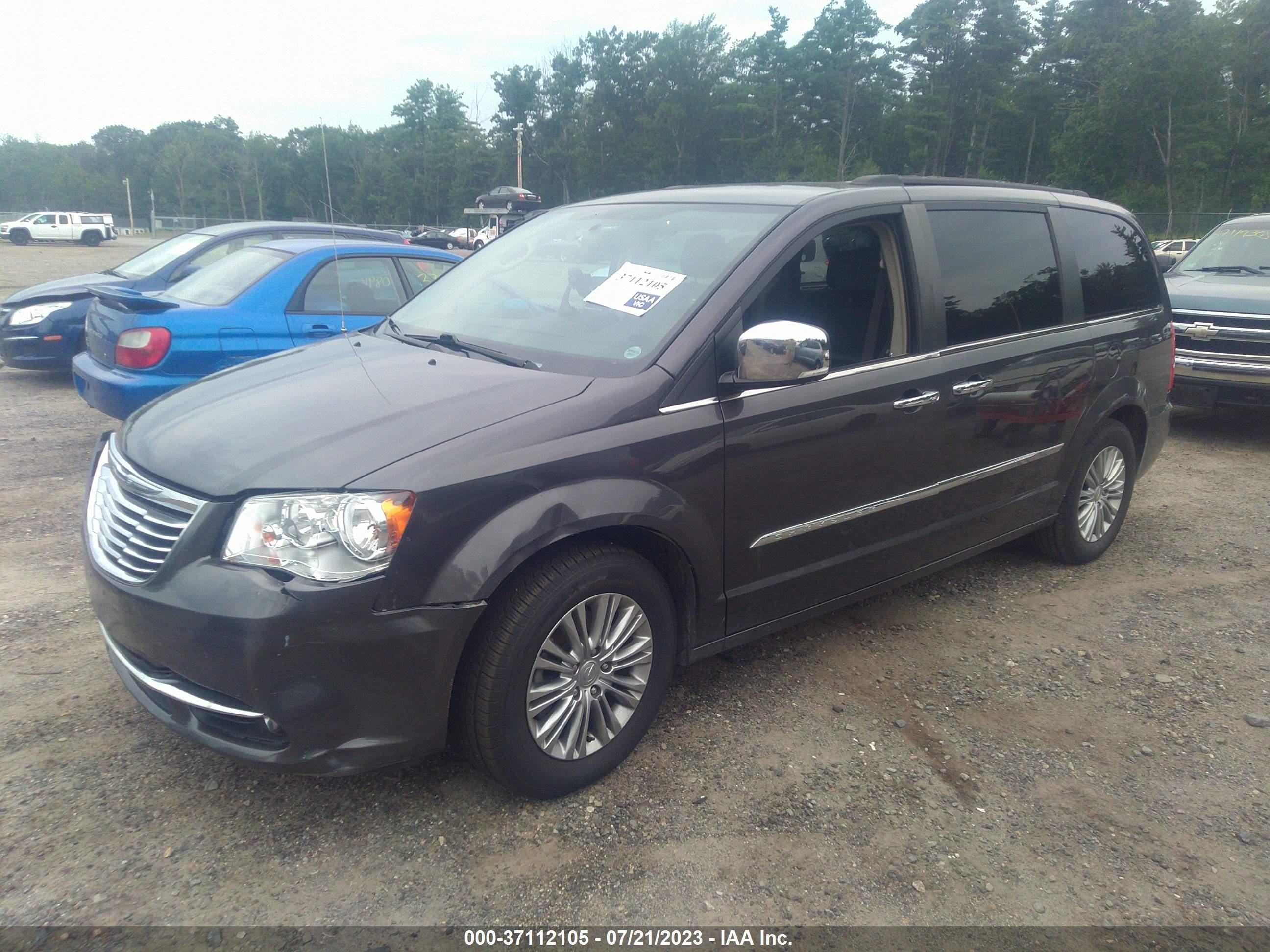 Photo 1 VIN: 2C4RC1CG0FR755838 - CHRYSLER TOWN & COUNTRY 