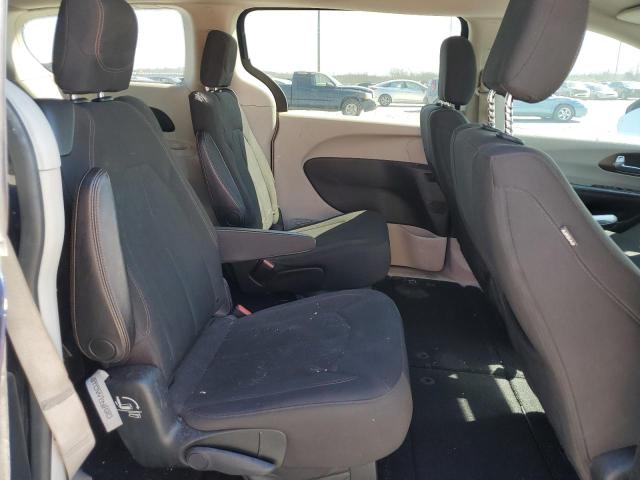 Photo 10 VIN: 2C4RC1CG0JR177734 - CHRYSLER PACIFICA 