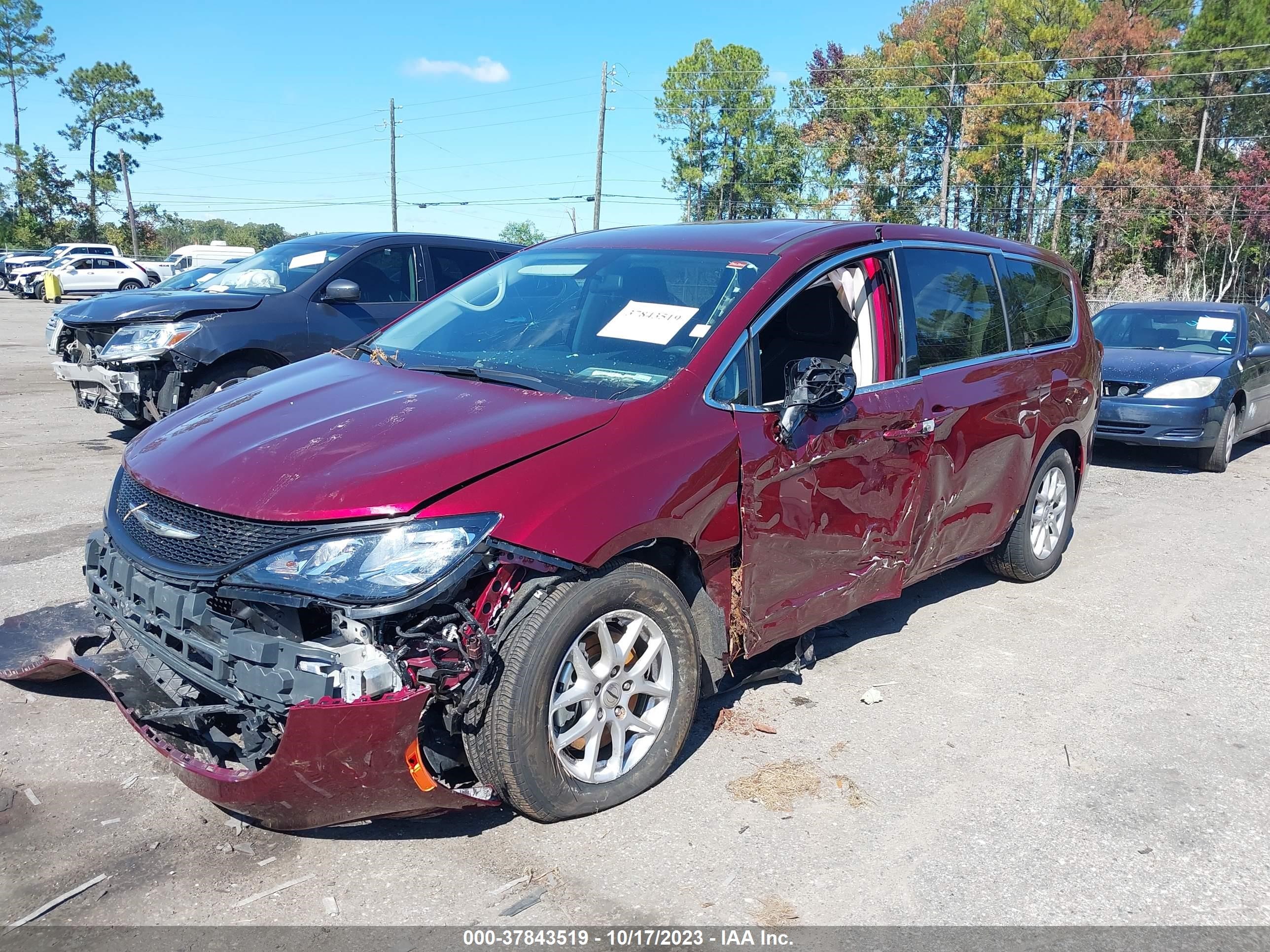 Photo 5 VIN: 2C4RC1CG0NR208633 - CHRYSLER VOYAGER 