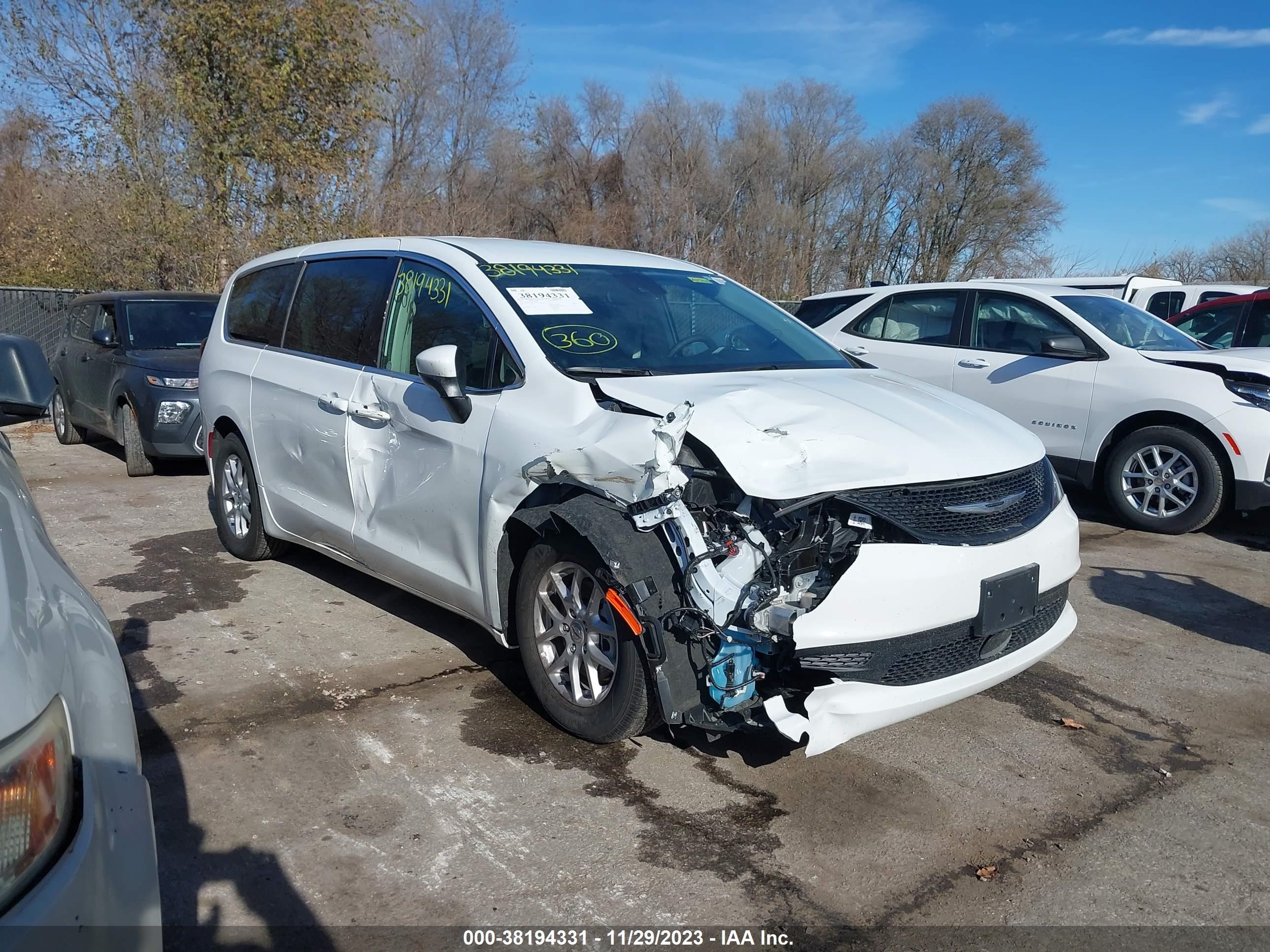 Photo 5 VIN: 2C4RC1CG0PR567824 - CHRYSLER VOYAGER 