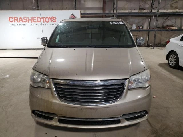 Photo 4 VIN: 2C4RC1CG1CR237457 - CHRYSLER TOWN & COU 