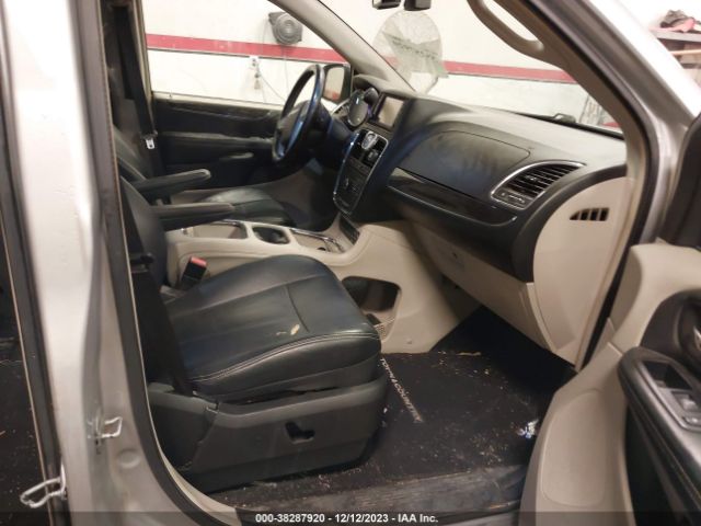 Photo 4 VIN: 2C4RC1CG1CR386774 - CHRYSLER TOWN & COUNTRY 