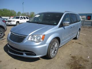 Photo 1 VIN: 2C4RC1CG1DR531765 - CHRYSLER TOWN &AMP COU 