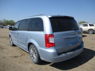 Photo 2 VIN: 2C4RC1CG1DR531765 - CHRYSLER TOWN &AMP COU 