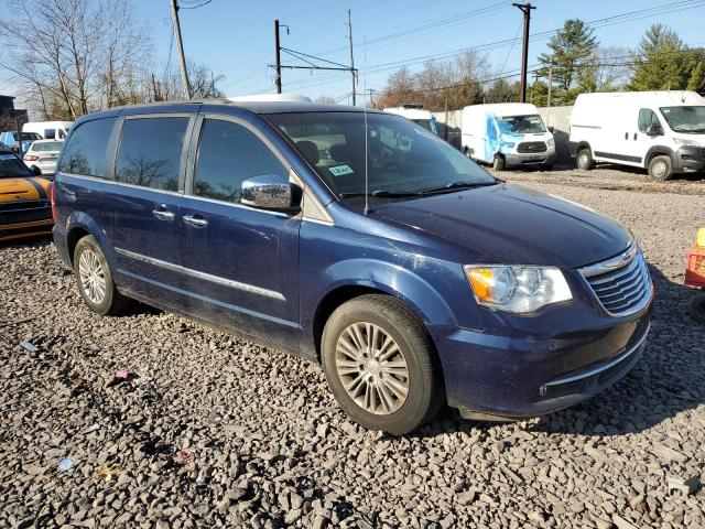 Photo 3 VIN: 2C4RC1CG1DR682928 - CHRYSLER TOWN & COU 