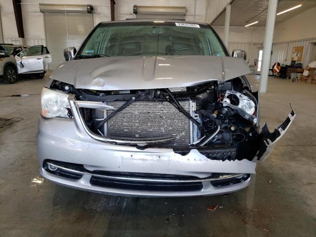 Photo 4 VIN: 2C4RC1CG1DR767719 - CHRYSLER TOWN & COU 