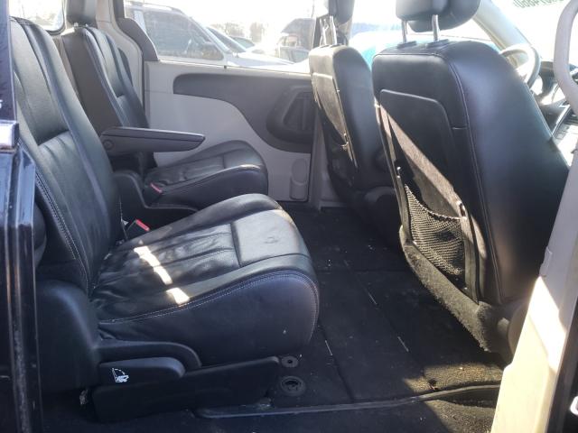 Photo 5 VIN: 2C4RC1CG1ER107441 - CHRYSLER TOWN &AMP COU 