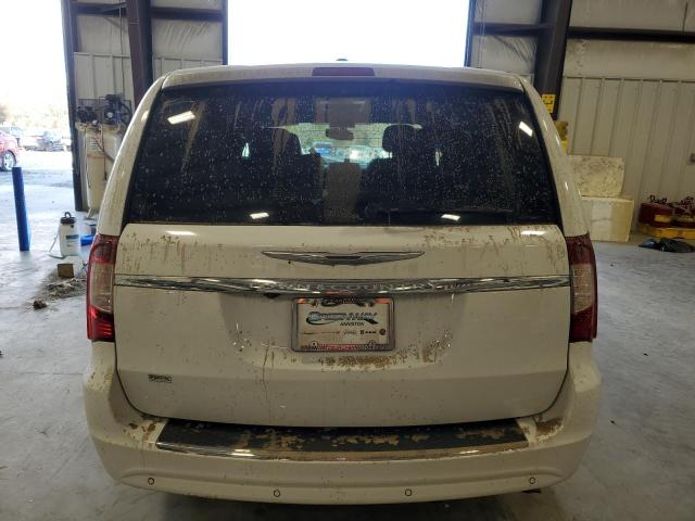 Photo 5 VIN: 2C4RC1CG1ER132968 - CHRYSLER TOWN & COU 