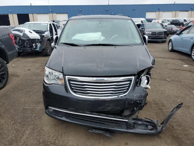 Photo 4 VIN: 2C4RC1CG1ER228941 - CHRYSLER TOWN & COU 