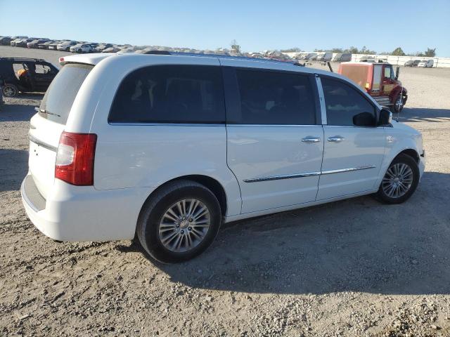 Photo 2 VIN: 2C4RC1CG1ER454087 - CHRYSLER TOWN & COU 