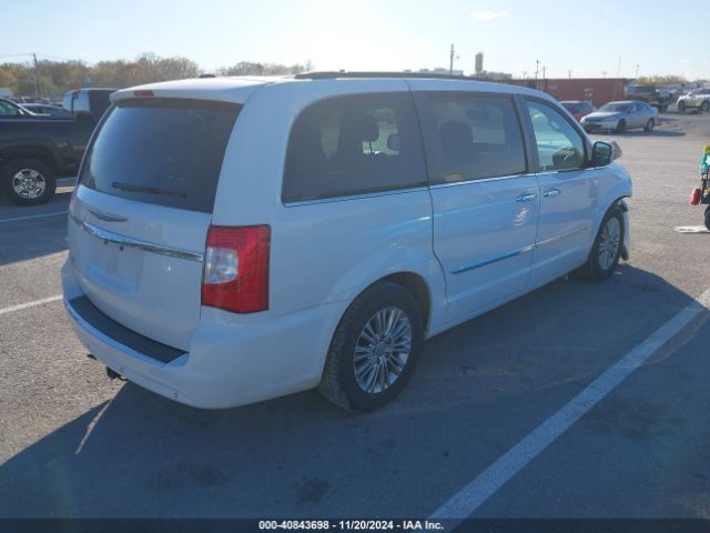 Photo 3 VIN: 2C4RC1CG1FR553610 - CHRYSLER TOWN AND COUNTRY 