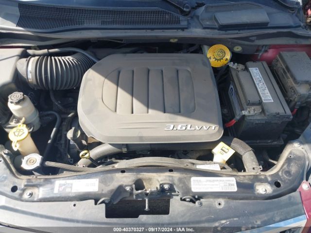 Photo 9 VIN: 2C4RC1CG1GR104400 - CHRYSLER TOWN AND COUNTRY 