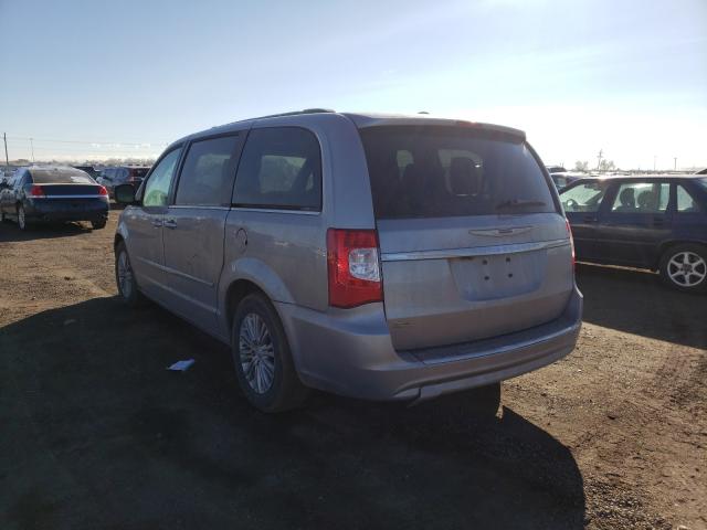 Photo 2 VIN: 2C4RC1CG1GR119169 - CHRYSLER TOWN & COU 