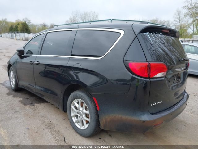 Photo 2 VIN: 2C4RC1CG1KR643690 - CHRYSLER PACIFICA 