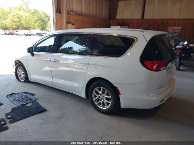 Photo 2 VIN: 2C4RC1CG1MR577497 - CHRYSLER VOYAGER 