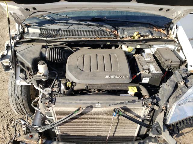 Photo 11 VIN: 2C4RC1CG2CR252226 - CHRYSLER TOWN & COU 