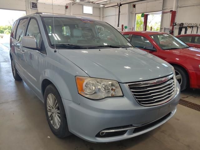 Photo 3 VIN: 2C4RC1CG2DR557906 - CHRYSLER TOWN & COUNTRY 