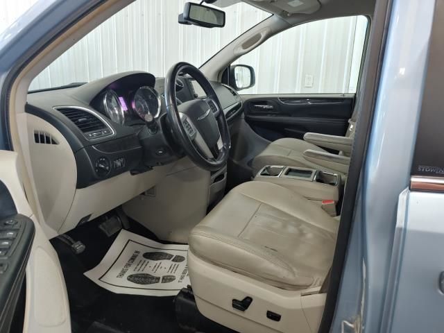 Photo 4 VIN: 2C4RC1CG2DR557906 - CHRYSLER TOWN & COUNTRY 