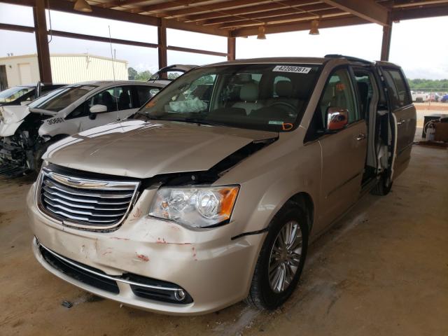 Photo 1 VIN: 2C4RC1CG2DR570963 - CHRYSLER TOWN &AMP COU 