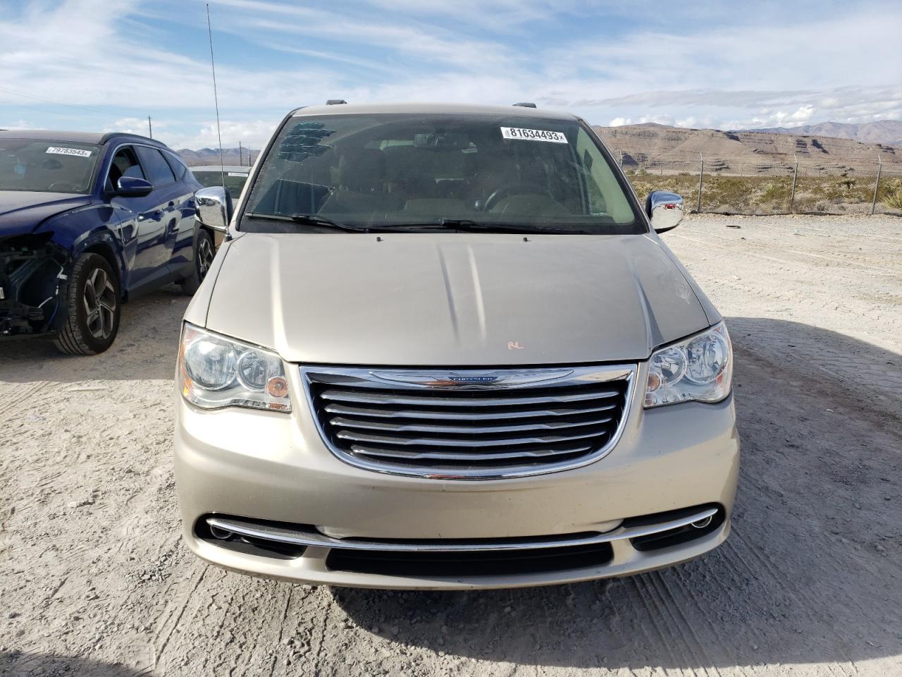 Photo 4 VIN: 2C4RC1CG2DR621703 - CHRYSLER TOWN & COUNTRY 