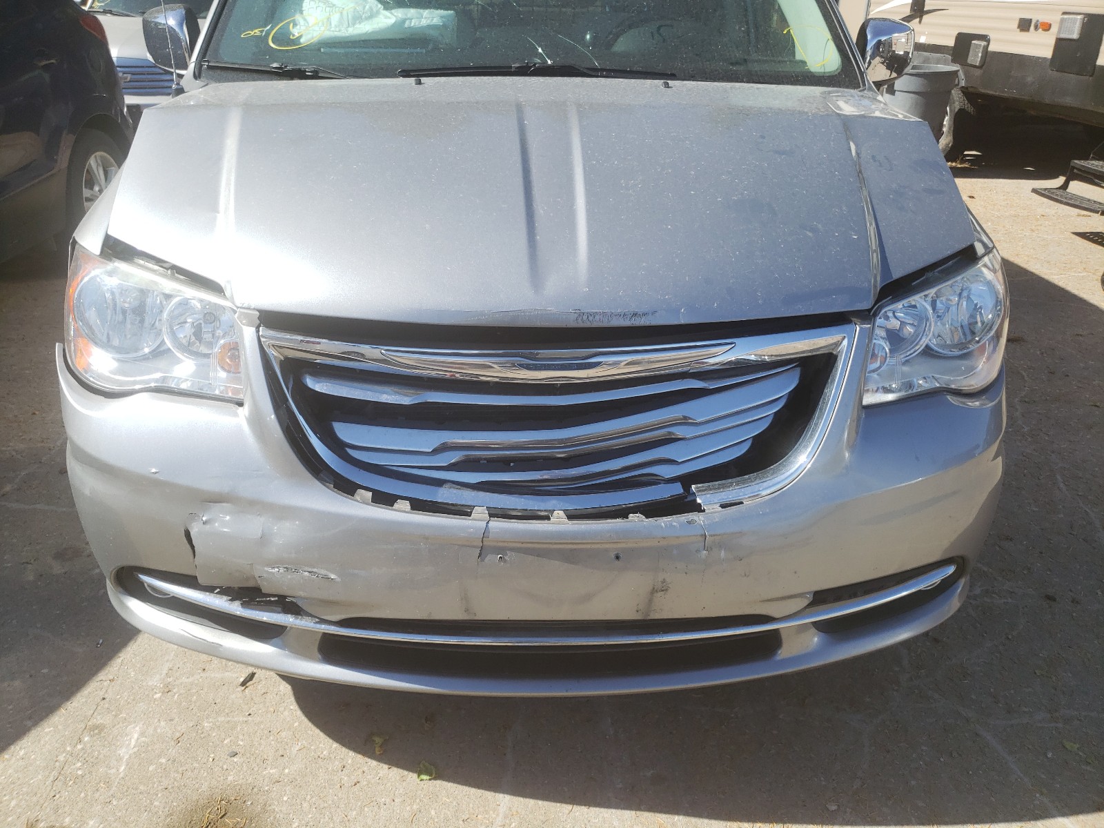 Photo 8 VIN: 2C4RC1CG2ER143672 - CHRYSLER TOWN &AMP COU 