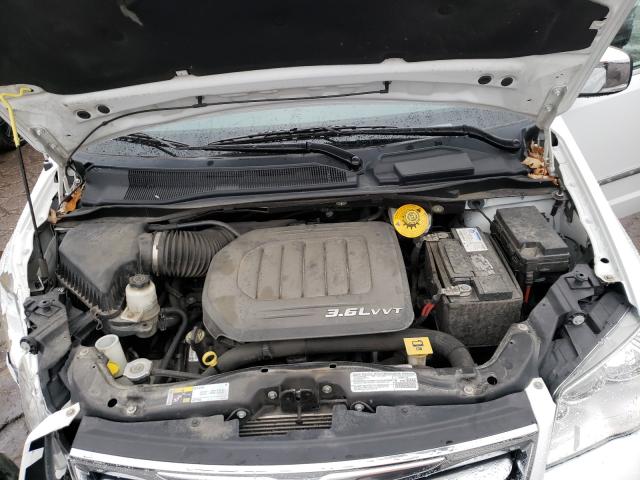 Photo 6 VIN: 2C4RC1CG2ER178082 - CHRYSLER TOWN & COU 