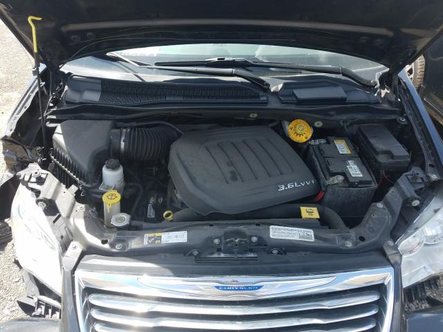 Photo 6 VIN: 2C4RC1CG2ER412768 - CHRYSLER TOWN & COU 