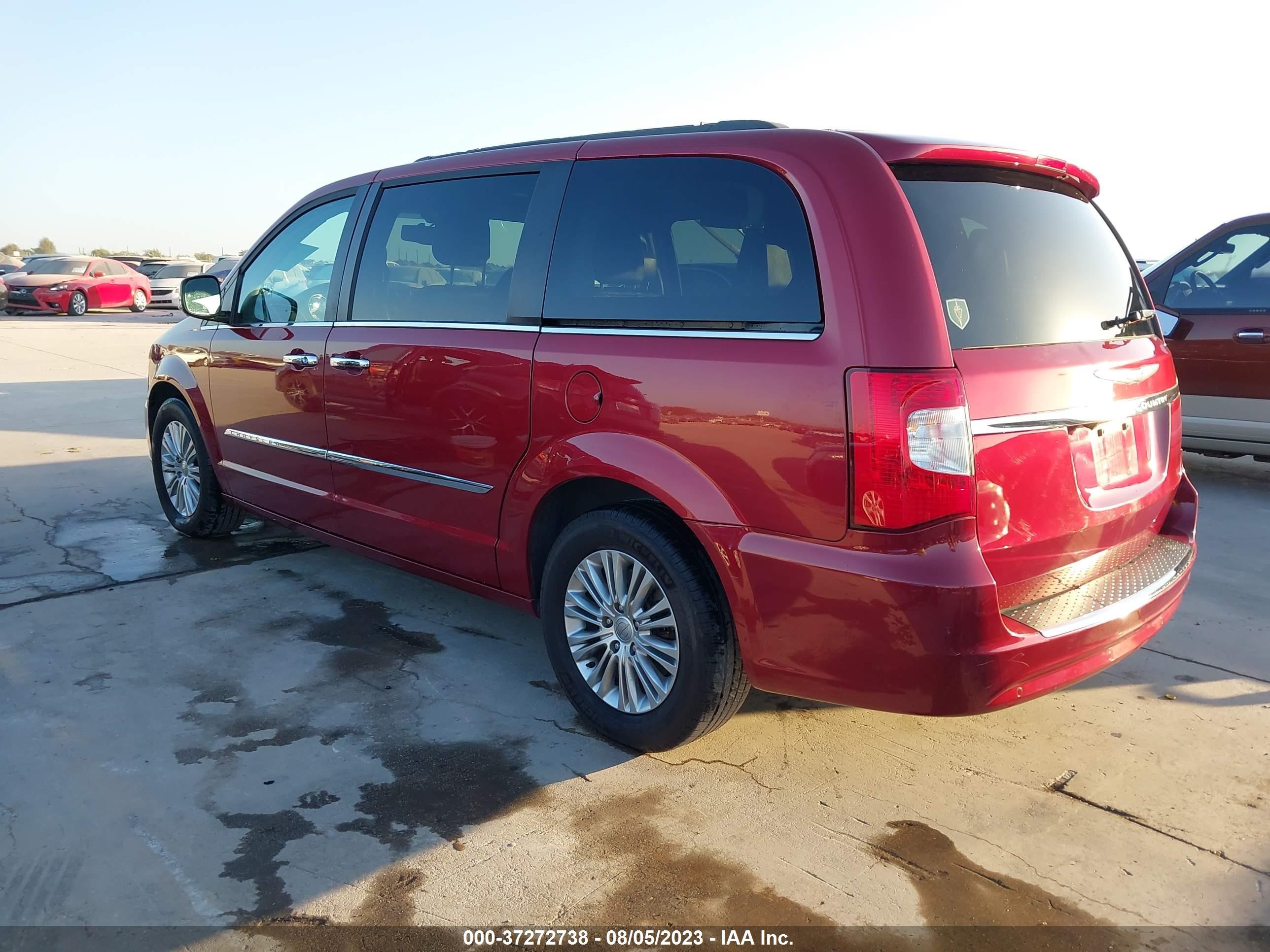 Photo 2 VIN: 2C4RC1CG2FR584221 - CHRYSLER TOWN & COUNTRY 