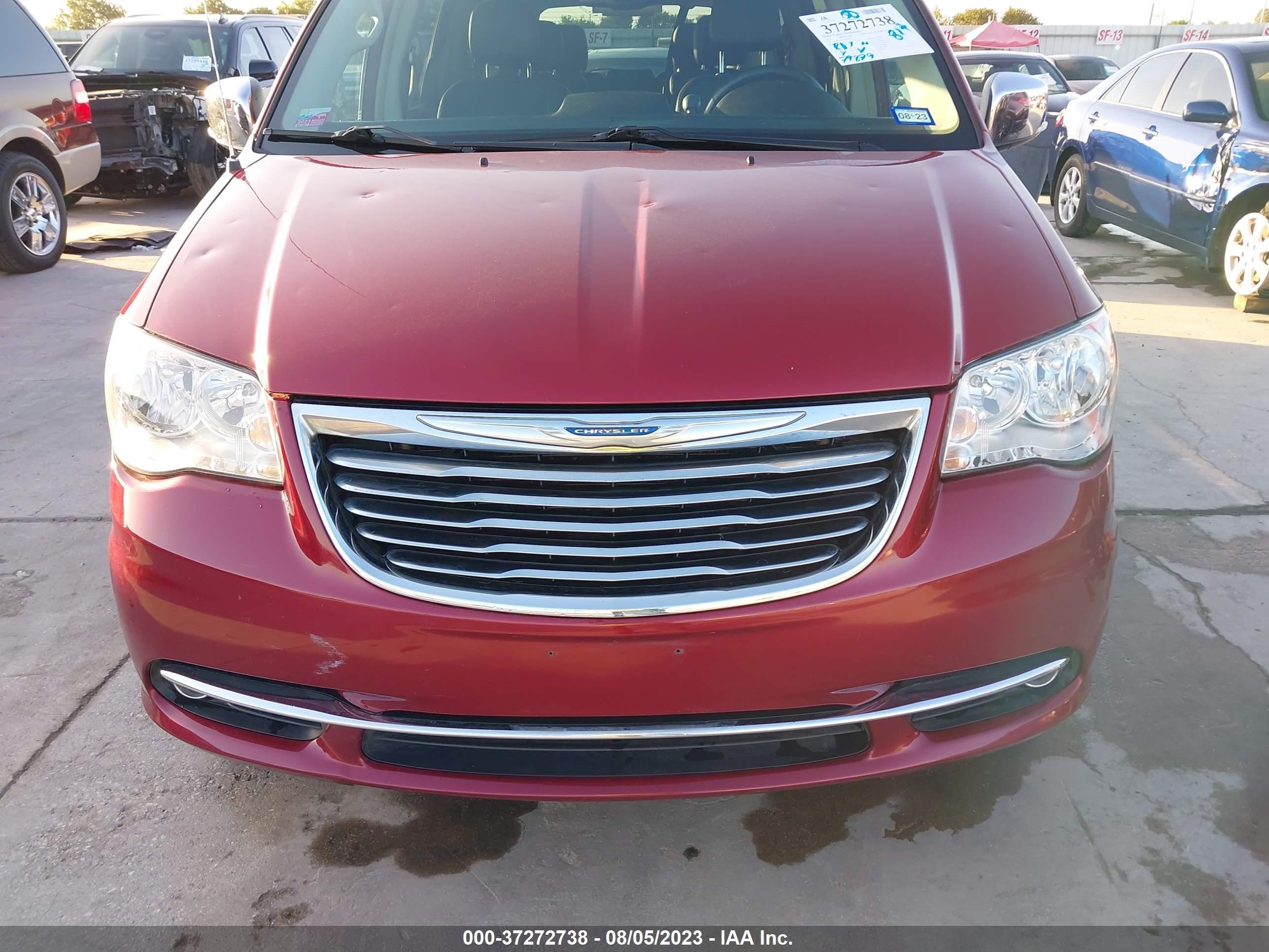 Photo 5 VIN: 2C4RC1CG2FR584221 - CHRYSLER TOWN & COUNTRY 