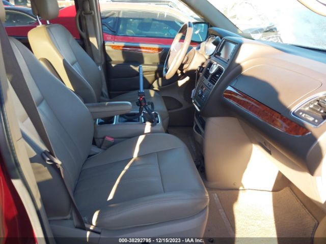 Photo 4 VIN: 2C4RC1CG2GR105085 - CHRYSLER TOWN & COUNTRY 