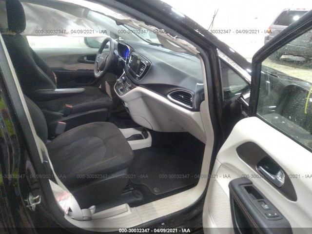 Photo 4 VIN: 2C4RC1CG2JR132892 - CHRYSLER PACIFICA 