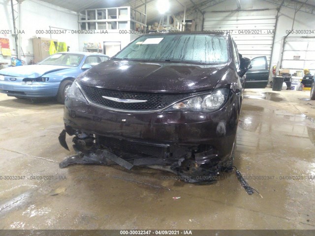 Photo 5 VIN: 2C4RC1CG2JR132892 - CHRYSLER PACIFICA 