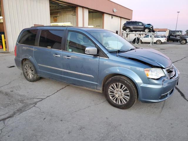 Photo 3 VIN: 2C4RC1CG3CR175527 - CHRYSLER TOWN & COU 