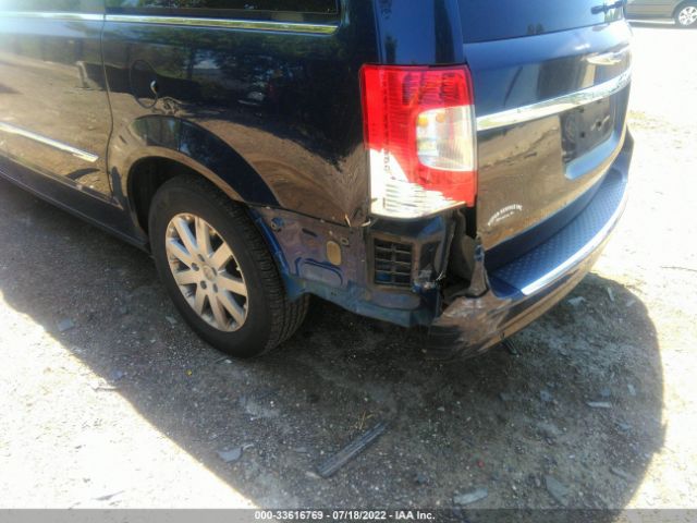 Photo 5 VIN: 2C4RC1CG3CR345658 - CHRYSLER TOWN & COUNTRY 