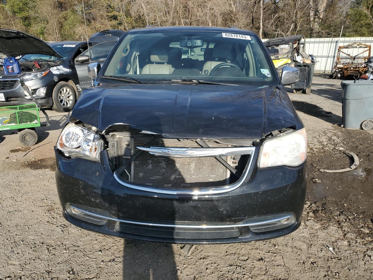 Photo 4 VIN: 2C4RC1CG3DR565450 - CHRYSLER TOWN & COUNTRY 