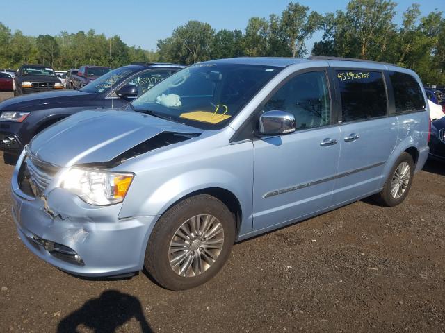 Photo 1 VIN: 2C4RC1CG3DR770105 - CHRYSLER TOWN & COU 