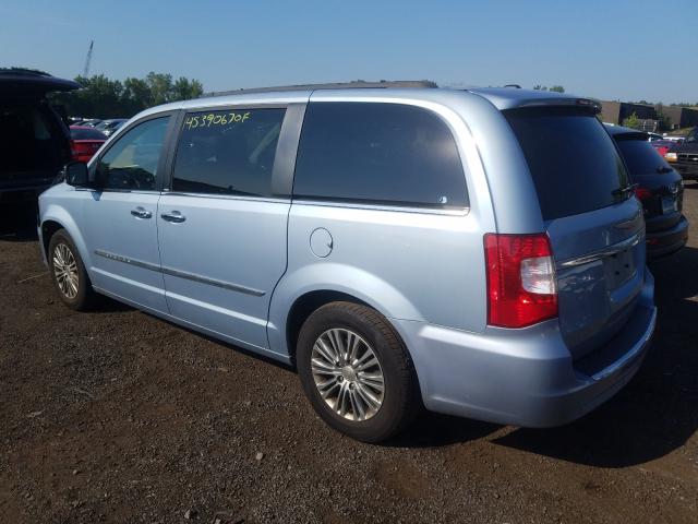 Photo 2 VIN: 2C4RC1CG3DR770105 - CHRYSLER TOWN & COU 