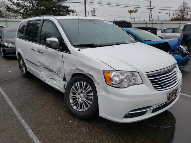 Photo 3 VIN: 2C4RC1CG3ER108431 - CHRYSLER TOWN & COU 