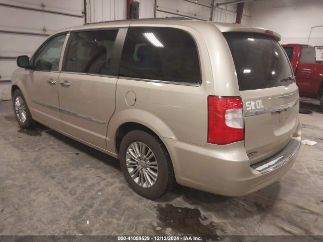 Photo 2 VIN: 2C4RC1CG3FR553902 - CHRYSLER TOWN AND COUNTRY 