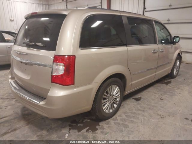 Photo 3 VIN: 2C4RC1CG3FR553902 - CHRYSLER TOWN AND COUNTRY 