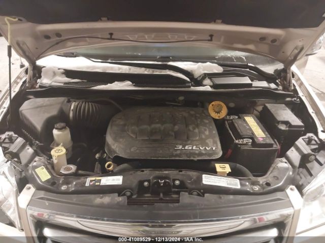 Photo 9 VIN: 2C4RC1CG3FR553902 - CHRYSLER TOWN AND COUNTRY 