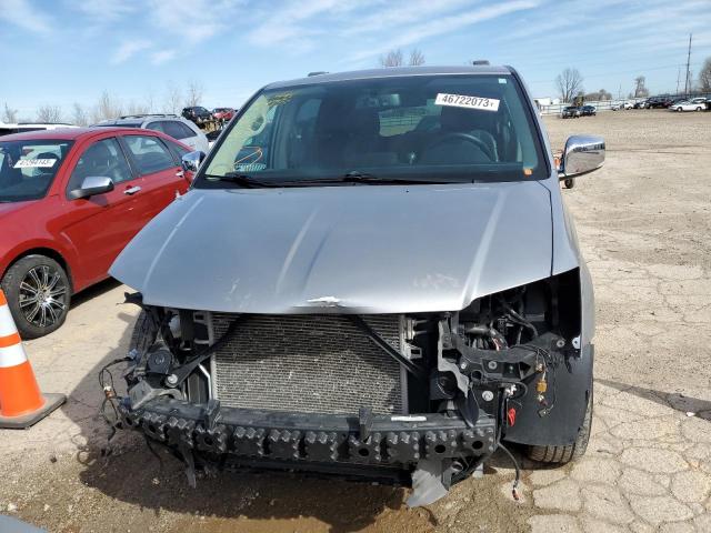 Photo 4 VIN: 2C4RC1CG3FR563345 - CHRYSLER TOWN & COU 