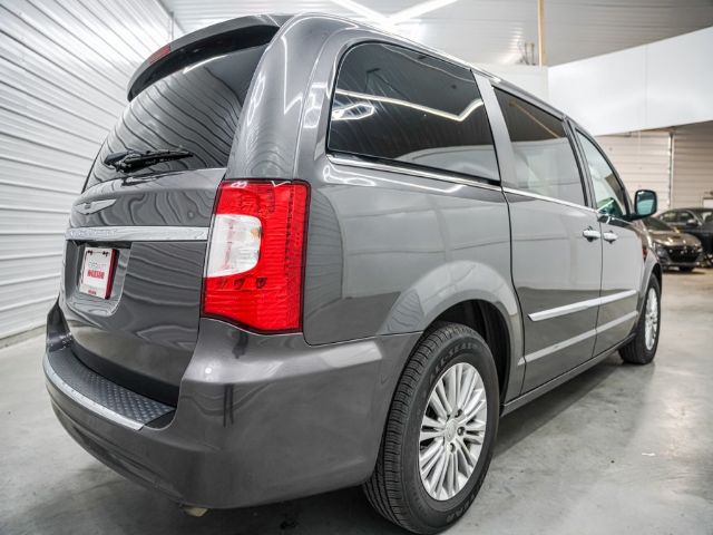 Photo 9 VIN: 2C4RC1CG3FR656933 - CHRYSLER TOWN & COUNTRY 