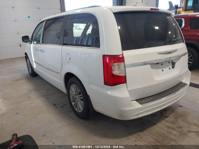 Photo 2 VIN: 2C4RC1CG3GR269400 - CHRYSLER TOWN AND COUNTRY 