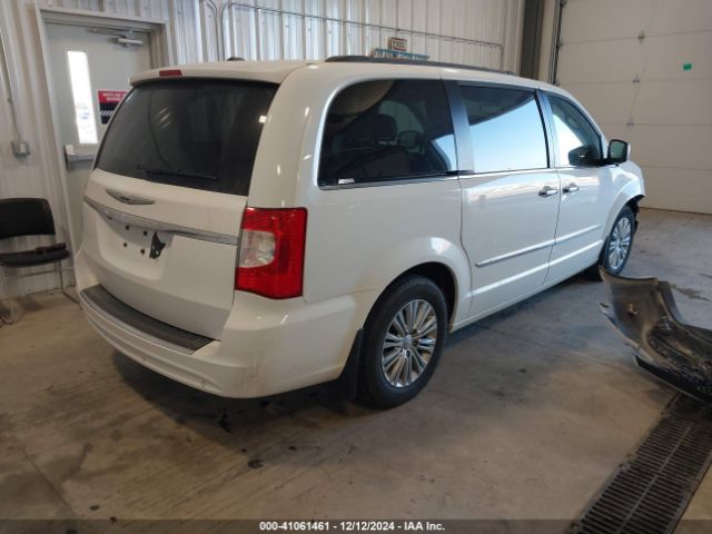 Photo 3 VIN: 2C4RC1CG3GR269400 - CHRYSLER TOWN AND COUNTRY 